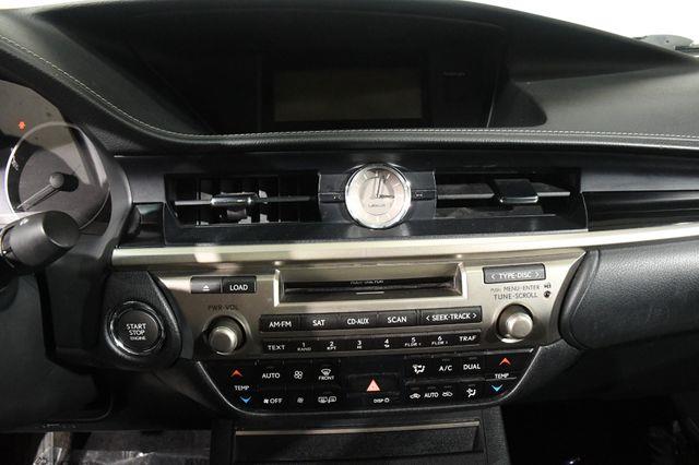 2014 Lexus ES 350 photo