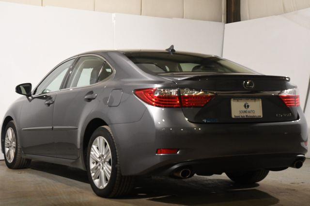 2014 Lexus ES 350 photo