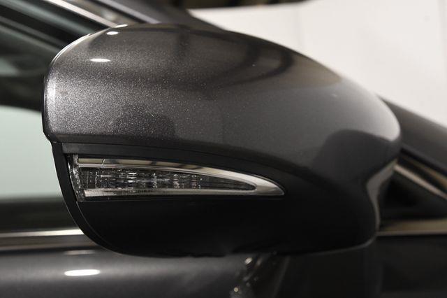 2014 Lexus ES 350 photo