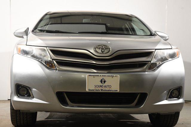 2015 Toyota Venza LE photo