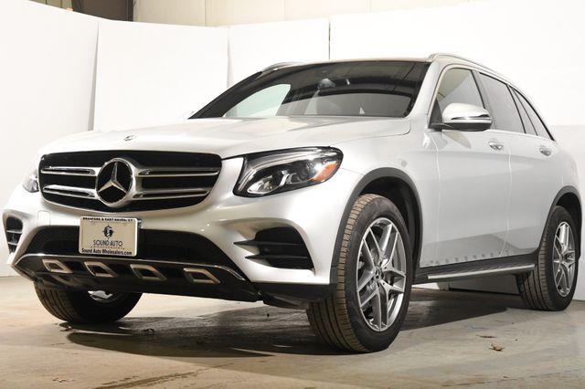 2019 Mercedes-Benz GLC 300 AWD photo