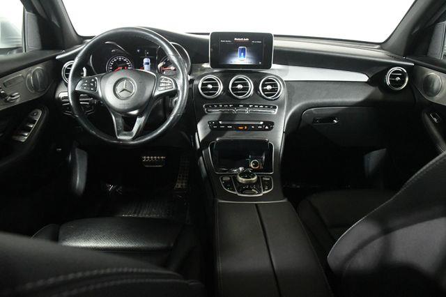 2019 Mercedes-Benz GLC 300 AWD photo