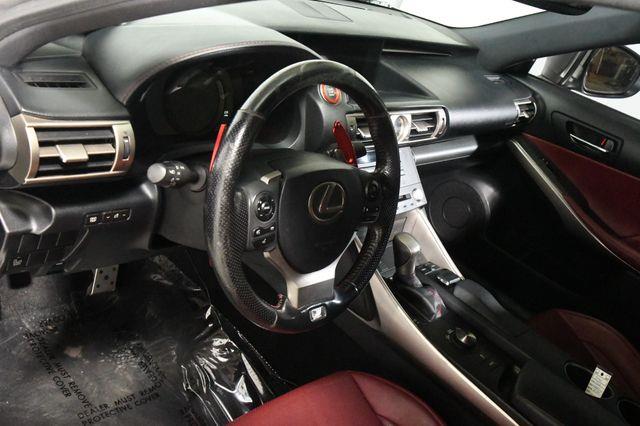 2016 Lexus IS 350 photo