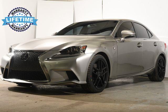 2016 Lexus IS 350 photo