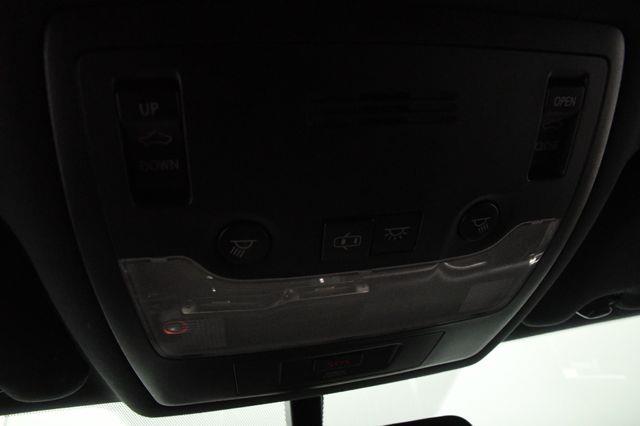 2016 Lexus IS 350 photo