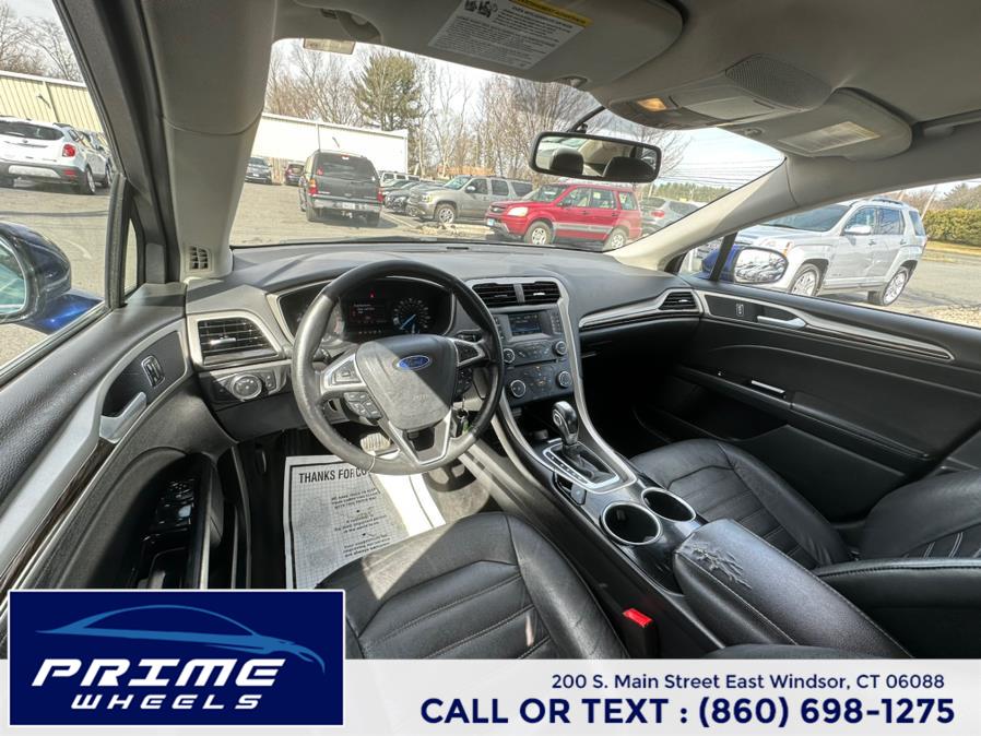 2013 Ford Fusion SE photo
