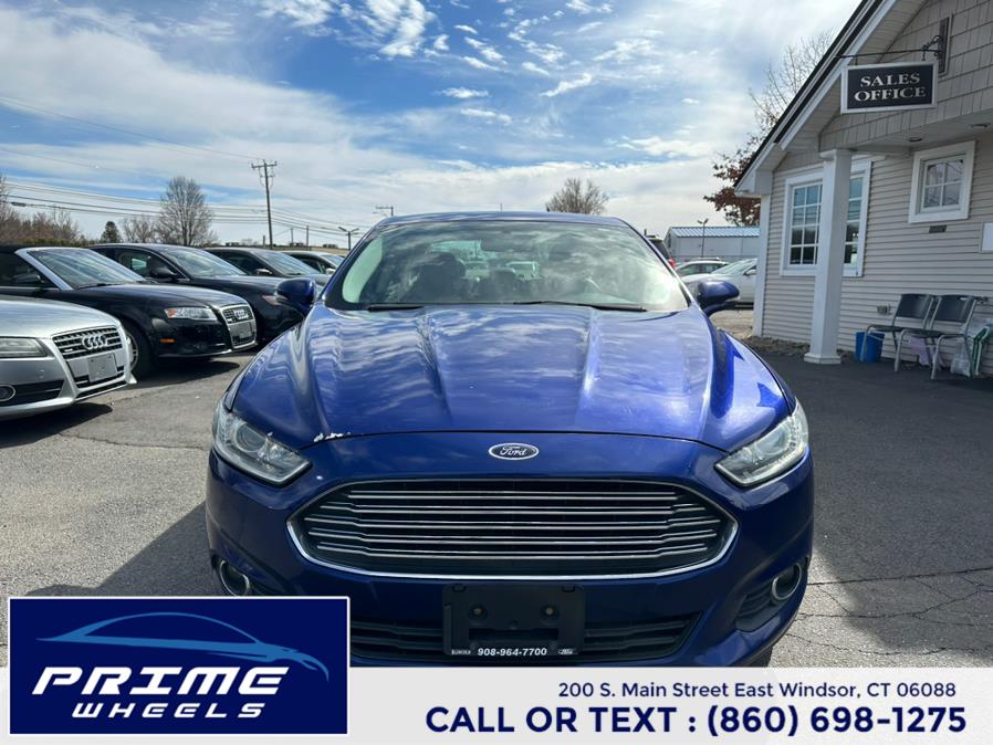 2013 Ford Fusion SE photo