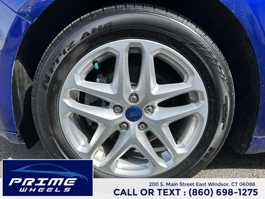 2013 Ford Fusion SE photo
