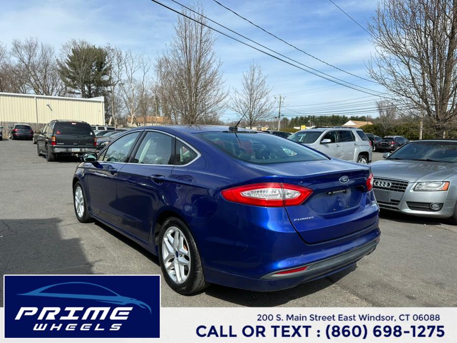 2013 Ford Fusion SE photo