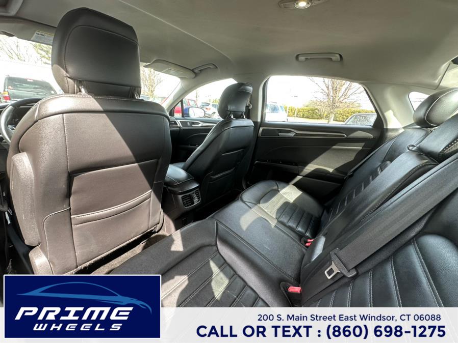 2013 Ford Fusion SE photo