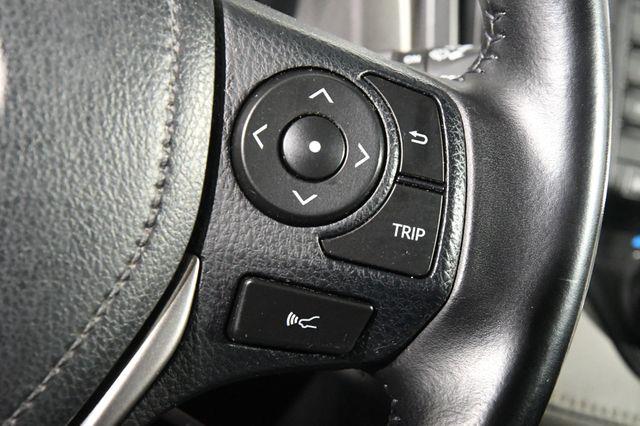 2016 Toyota RAV4 Hybrid Limited photo