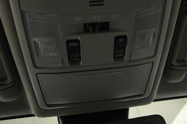 2016 Toyota RAV4 Hybrid Limited photo