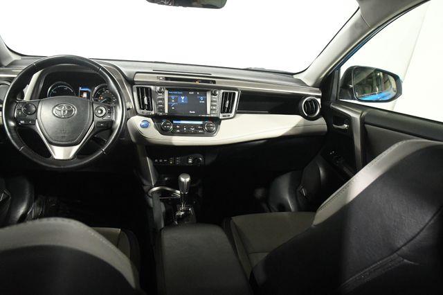 2016 Toyota RAV4 Hybrid Limited photo