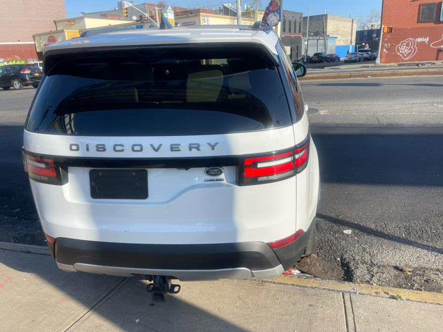 2017 Land Rover Discovery HSE V6 Supercharged photo