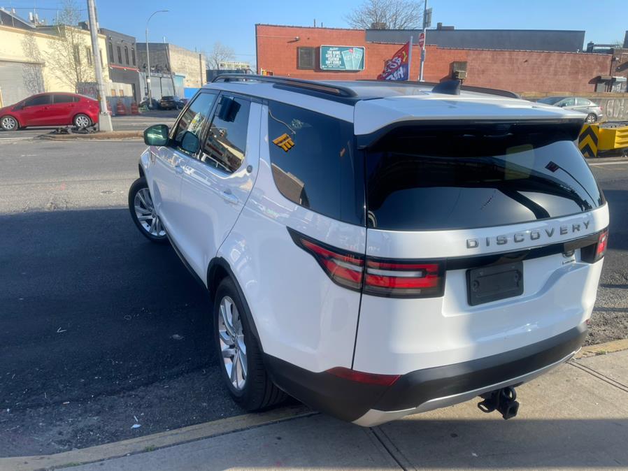 2017 Land Rover Discovery HSE V6 Supercharged photo