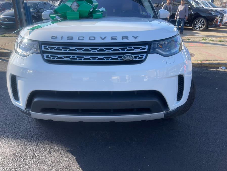 2017 Land Rover Discovery HSE V6 Supercharged photo
