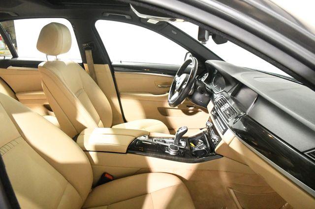 2016 BMW 5-Series 528i Xdrive M-Sport photo