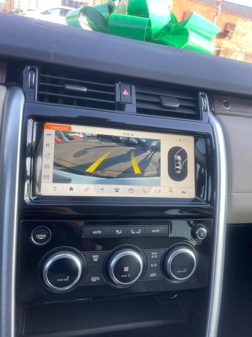 2017 Land Rover Discovery HSE V6 Supercharged photo