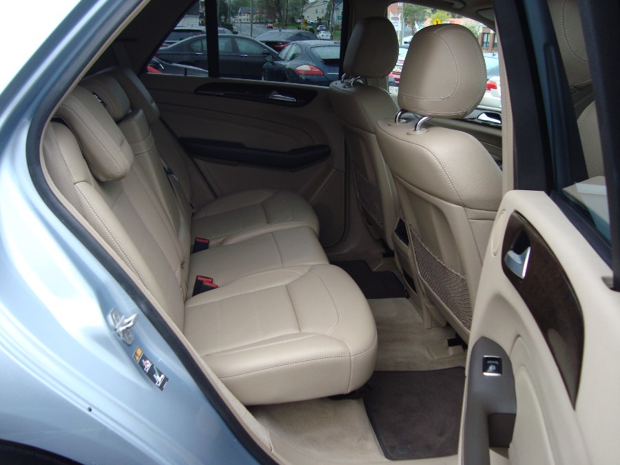 2014 Mercedes-Benz M-Class ML350 4MATIC photo