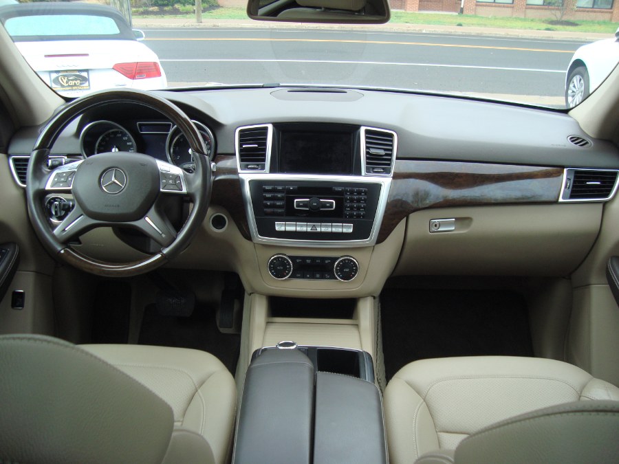 2014 Mercedes-Benz M-Class ML350 4MATIC photo
