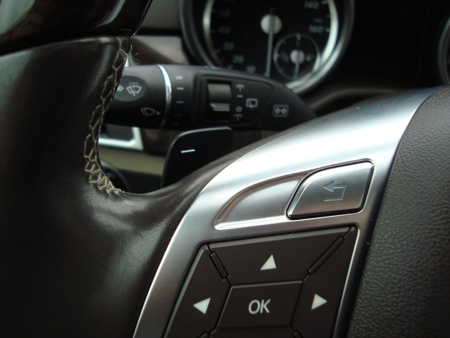2014 Mercedes-Benz M-Class ML350 4MATIC photo