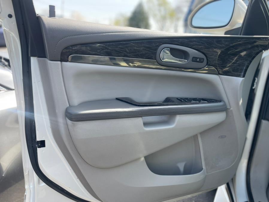 2014 Buick Enclave Premium photo