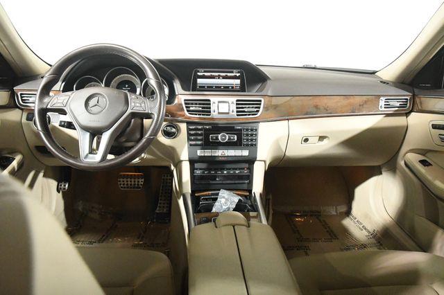 2014 Mercedes-Benz E-Class E350 4MATIC Sport photo