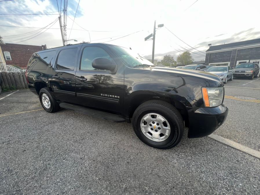2009 Chevrolet Suburban LT 1500 photo