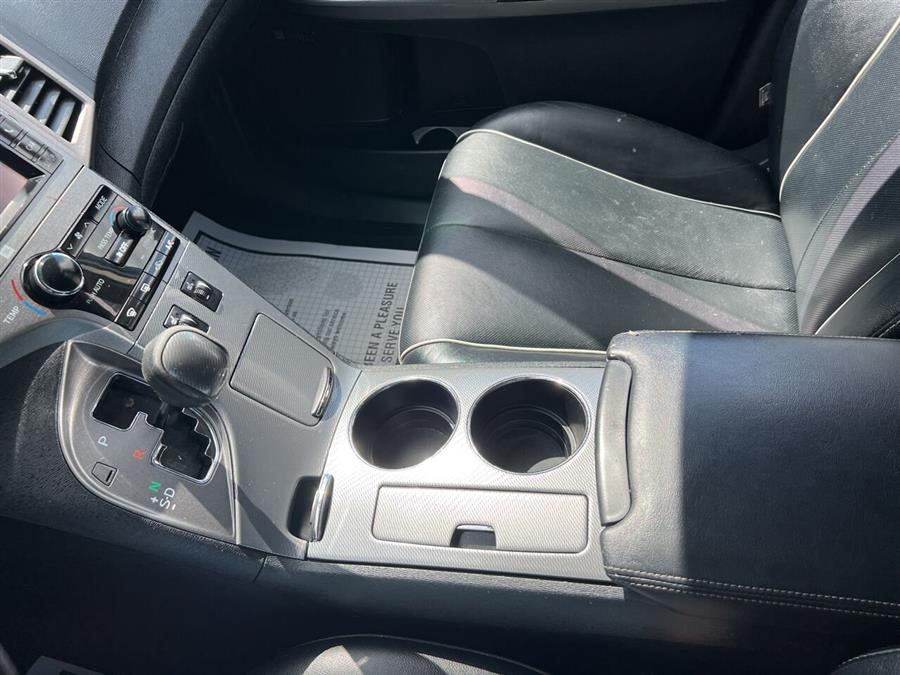 2013 Toyota Venza LE photo