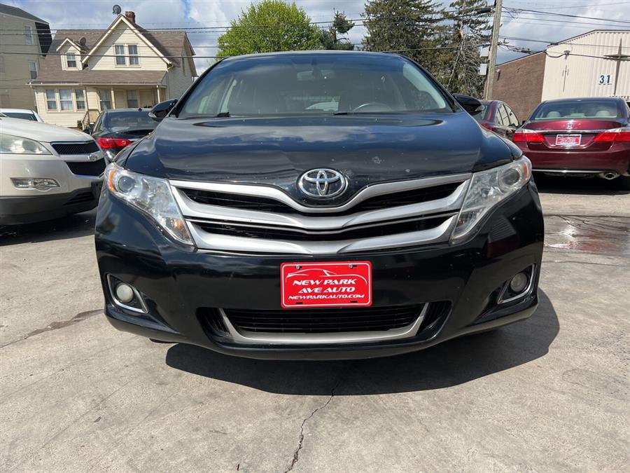 2013 Toyota Venza LE photo