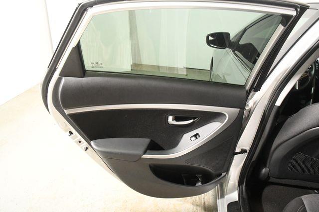 2016 Hyundai Elantra GT GT photo