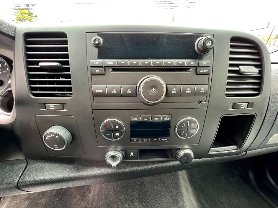 2011 Chevrolet Silverado 1500 LT photo