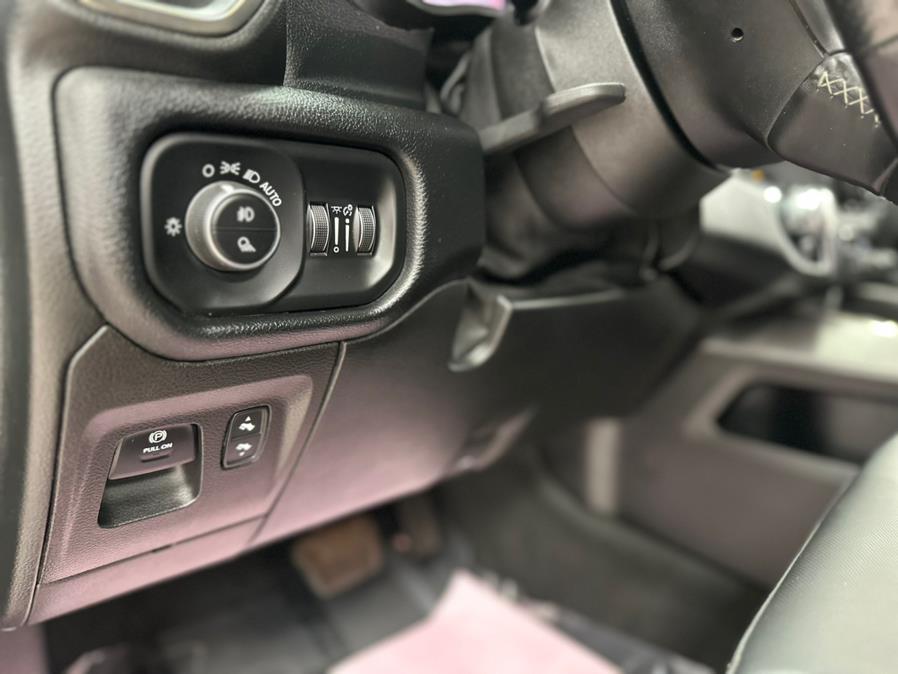 2021 RAM 1500 rebel 4x4 Crew Cab 6''4