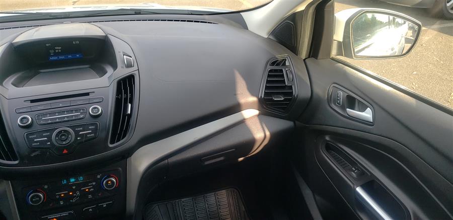2018 Ford Escape SE FWD photo
