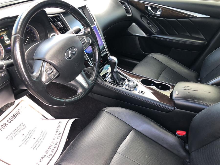 2017 Infiniti Q50 3.0T Premium AWD 4dr Sedan photo