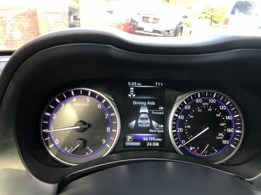 2017 Infiniti Q50 3.0T Premium AWD 4dr Sedan photo