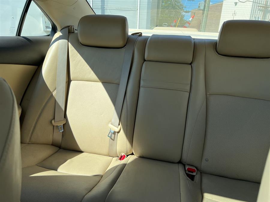 2009 Lexus ES 350 photo