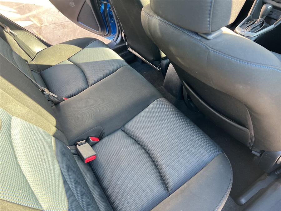 2019 Toyota Yaris L 4dr Sedan 6A photo