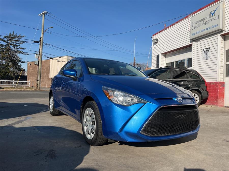 2019 Toyota Yaris L 4dr Sedan 6A photo