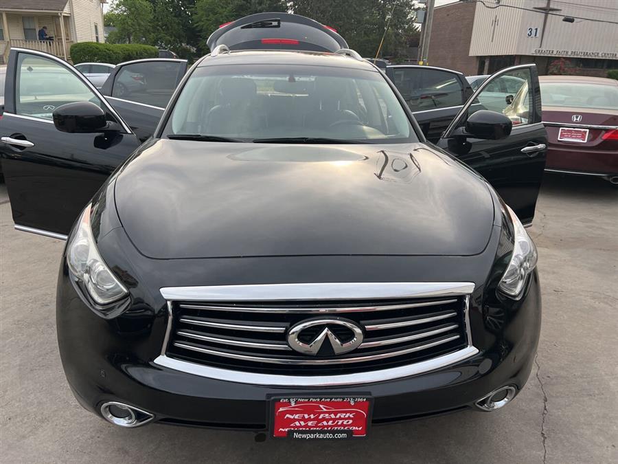 2015 Infiniti QX70 Base AWD 4dr SUV photo