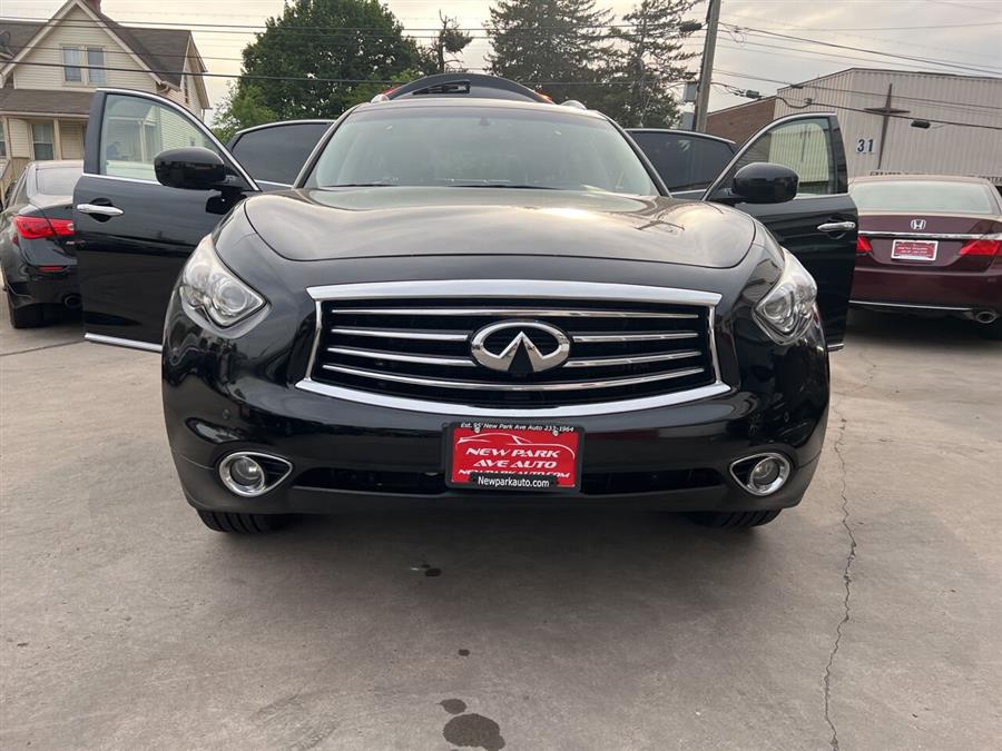 2015 Infiniti QX70 Base AWD 4dr SUV photo