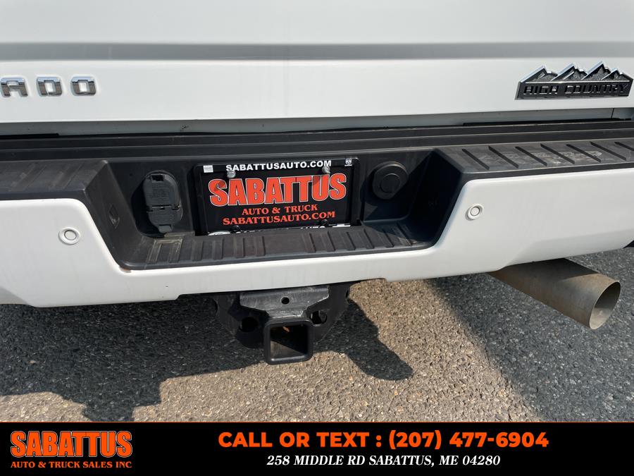 2017 Chevrolet Silverado 2500HD 4WD Crew Cab 153.7