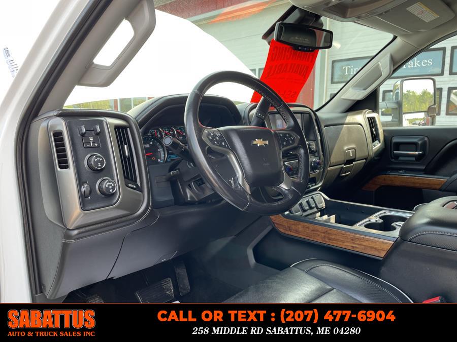 2017 Chevrolet Silverado 2500HD 4WD Crew Cab 153.7