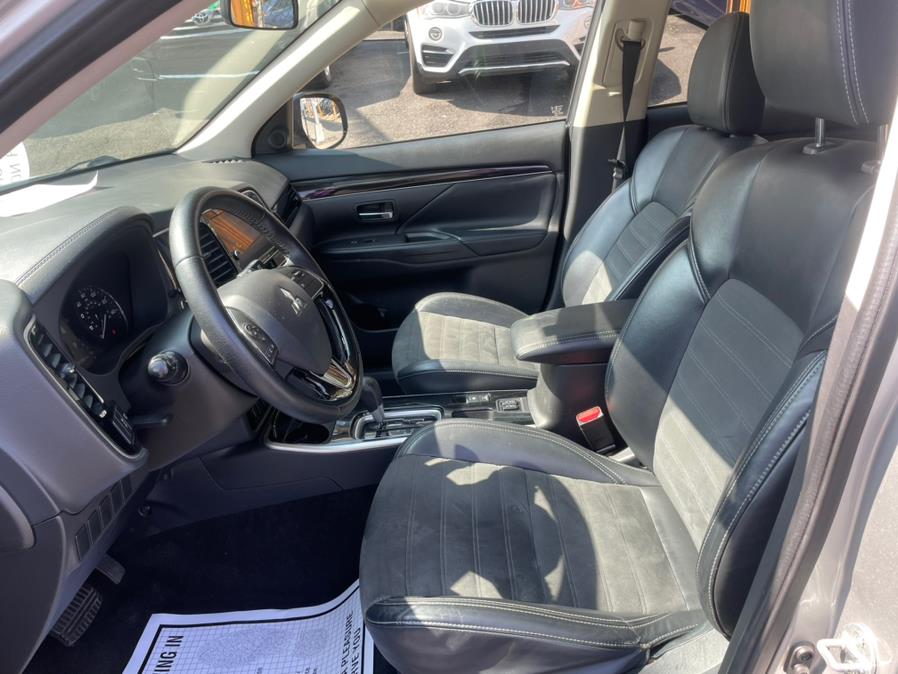 2019 Subaru Outlander SE photo