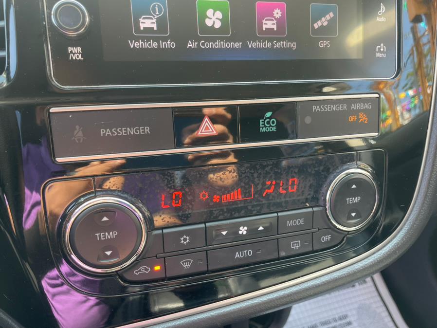 2019 Subaru Outlander SE photo