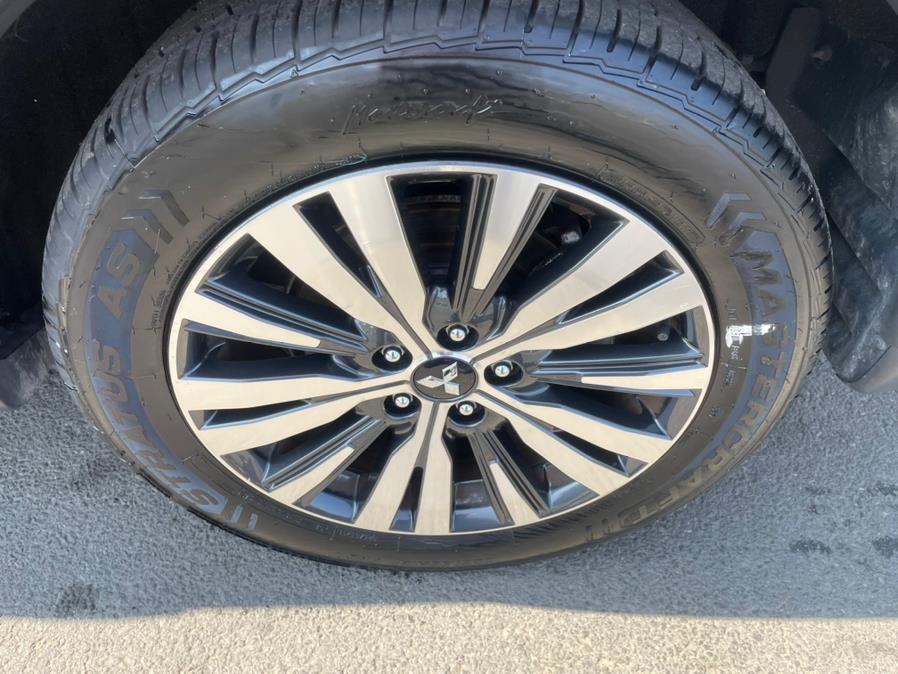 2019 Subaru Outlander SE photo