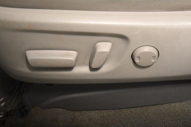 2014 Toyota Sienna XLE 7-Passenger photo