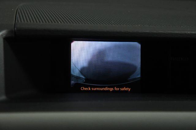 2014 Toyota Sienna XLE 7-Passenger photo