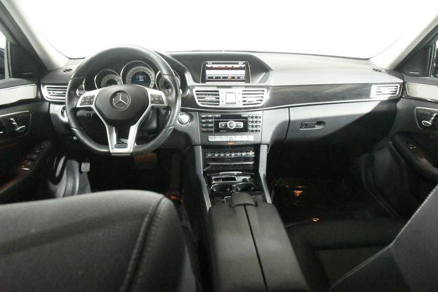 2014 Mercedes-Benz E-Class E350 4MATIC Sport photo