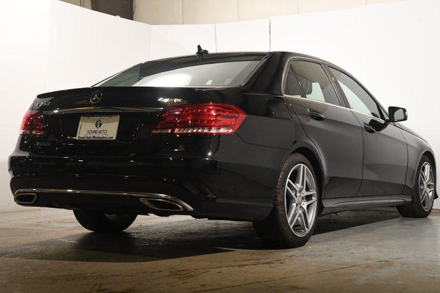 2014 Mercedes-Benz E-Class E350 4MATIC Sport photo
